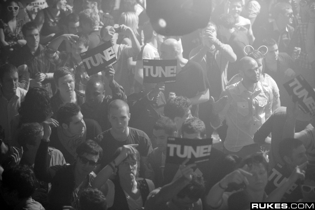 gatecrasher 016